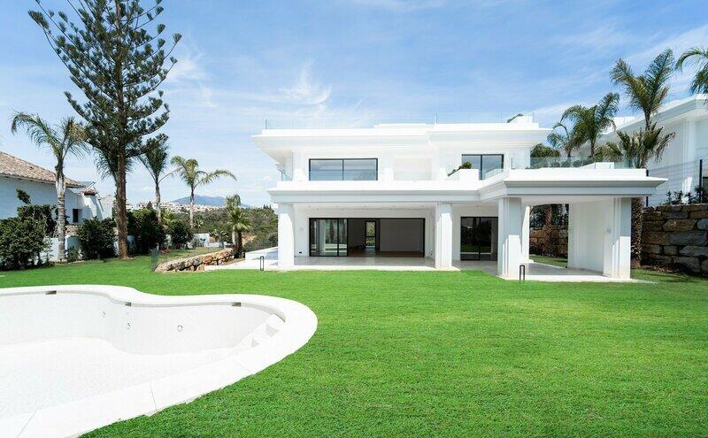 Villa en venta en Golden Mile, Málaga