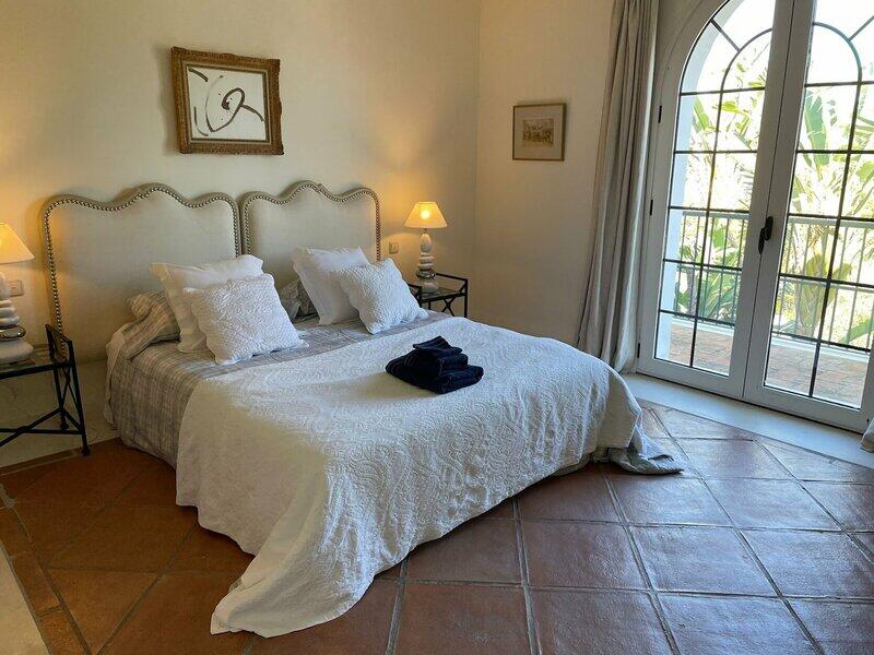 9 chambre Villa à vendre