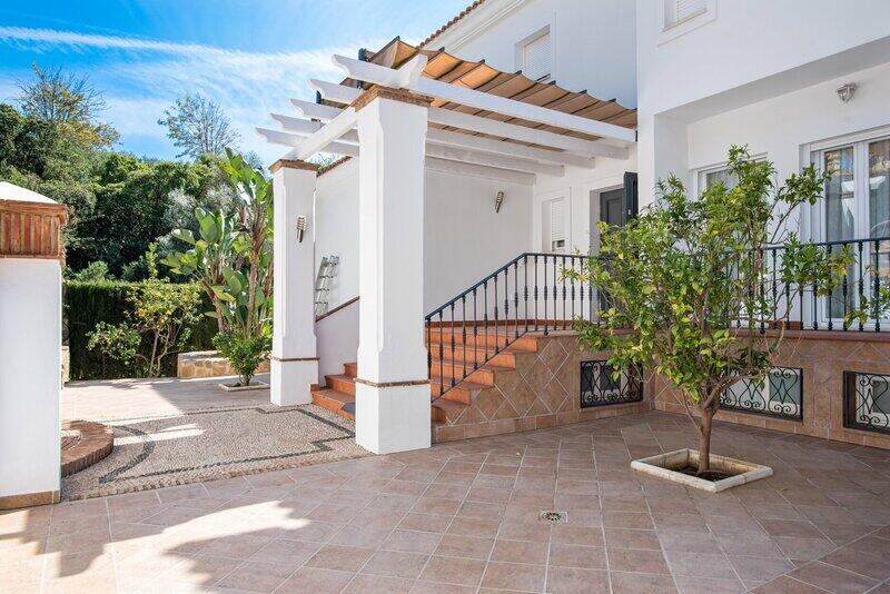 4 Cuarto Villa en venta