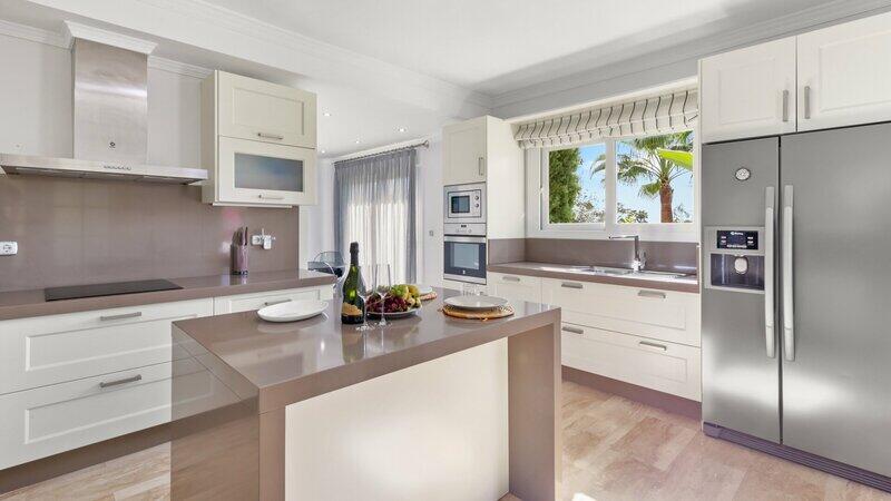 4 Cuarto Villa en venta