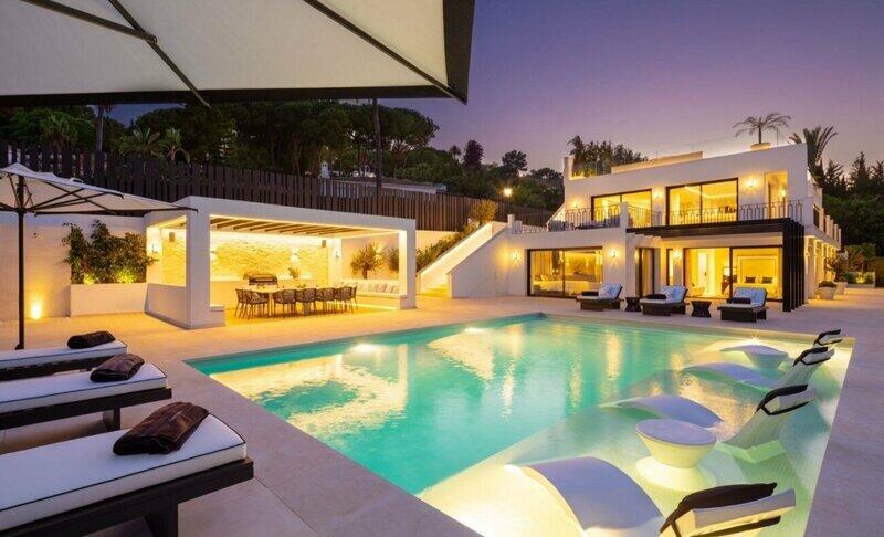 5 bedroom Villa for sale