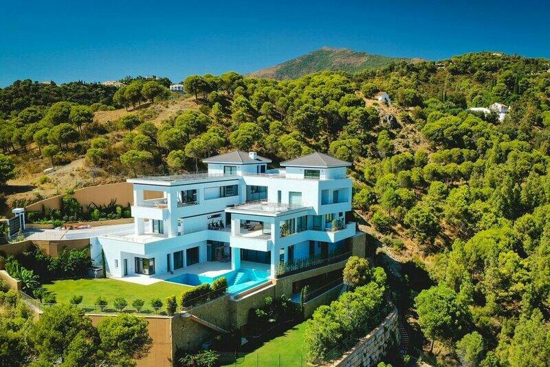 Villa en venta en Benahavis, Málaga