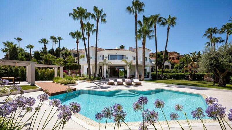 Villa til salgs i Nueva Andalucia, Málaga