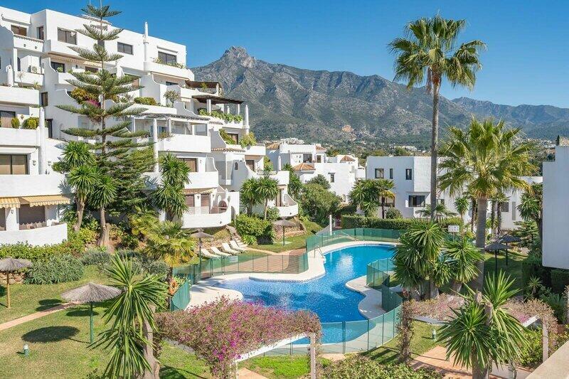 Apartamento en venta en Golden Mile, Málaga