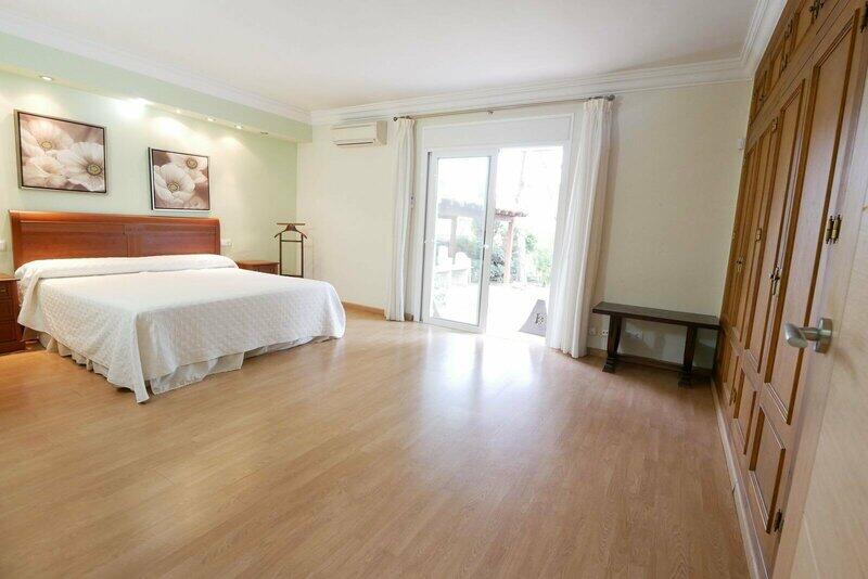 4 Schlafzimmer Villa zu verkaufen