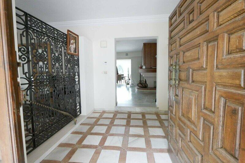 4 Cuarto Villa en venta