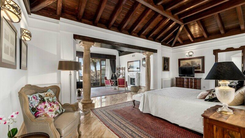 6 Cuarto Villa en venta