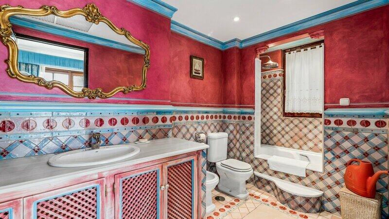6 Cuarto Villa en venta