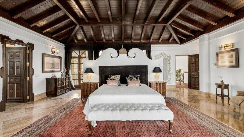 6 Cuarto Villa en venta