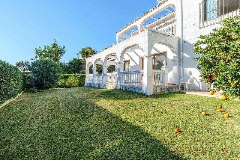 7 bedroom Villa for sale