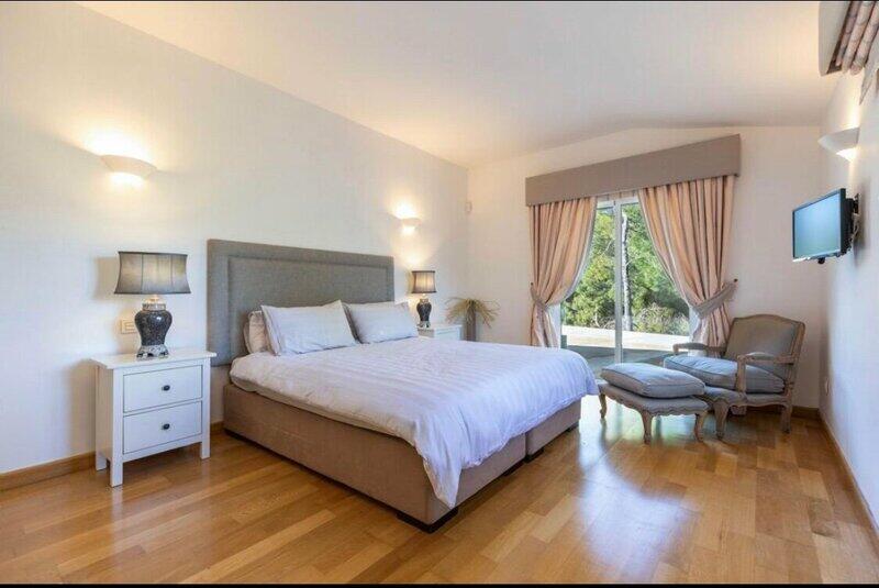 4 Schlafzimmer Villa zu verkaufen