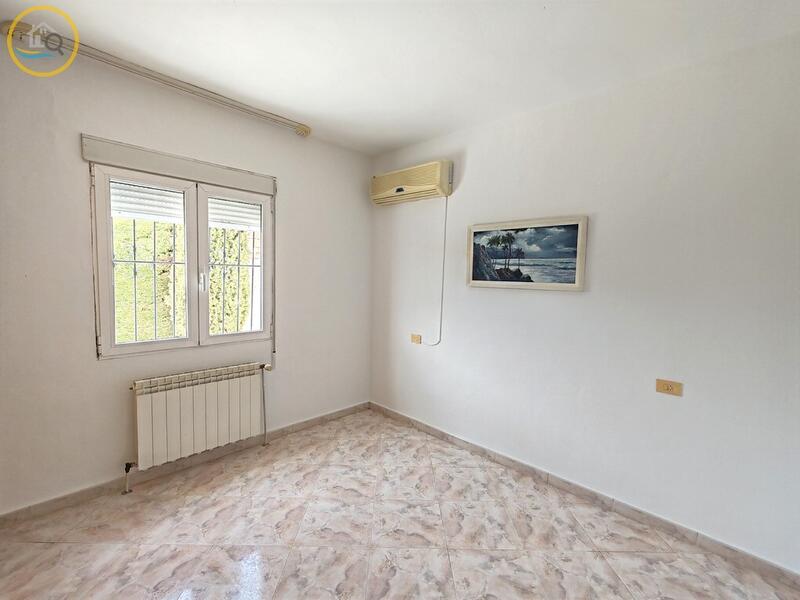 2 Schlafzimmer Villa zu verkaufen