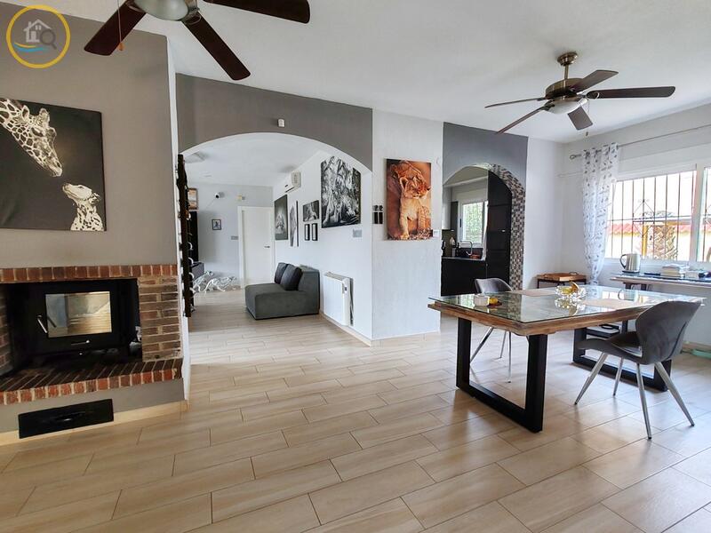 4 slaapkamer Villa Te koop