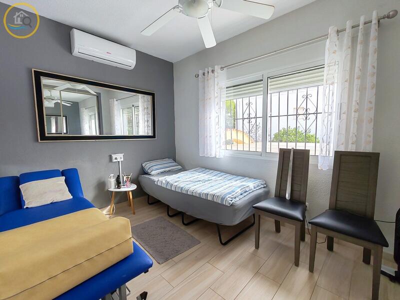 4 slaapkamer Villa Te koop