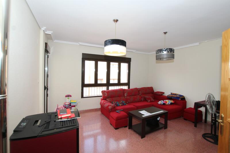 3 bedroom Apartment for sale