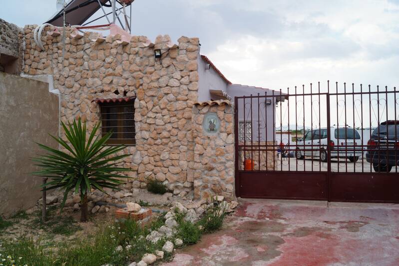 Villa en venta en Monóvar, Alicante