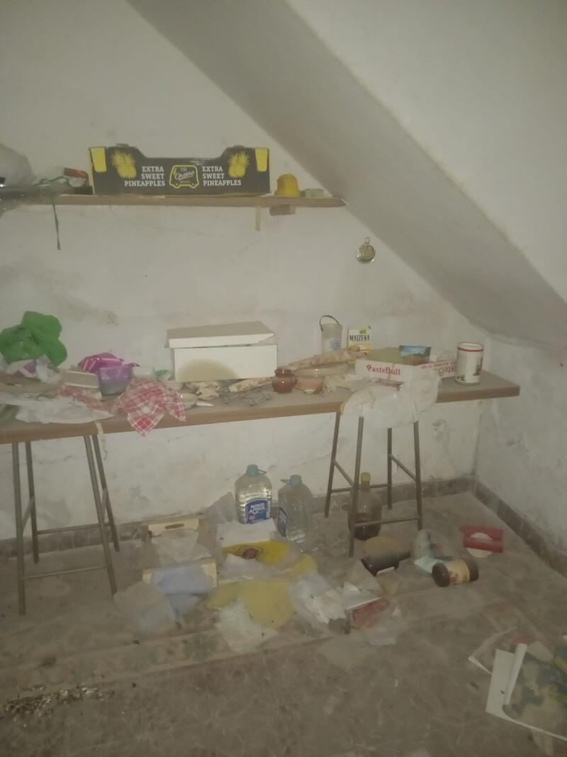 5 slaapkamer Gezinswoning Te koop