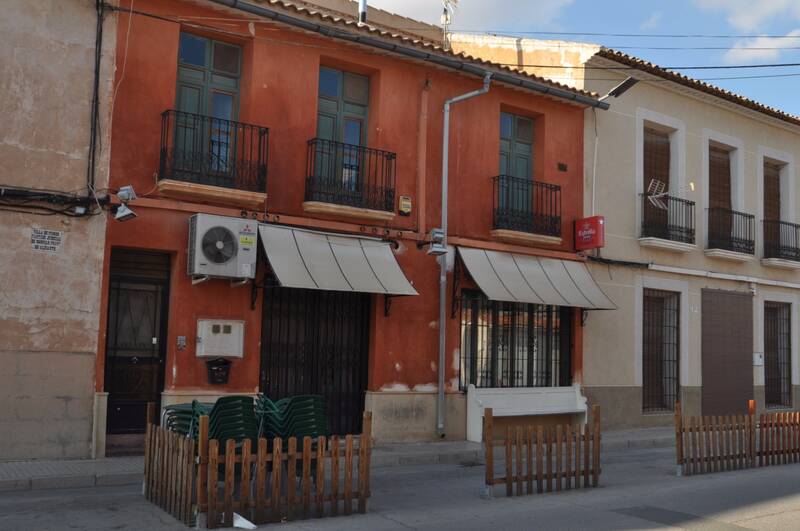 Commercial Property for sale in Pinoso, Alicante