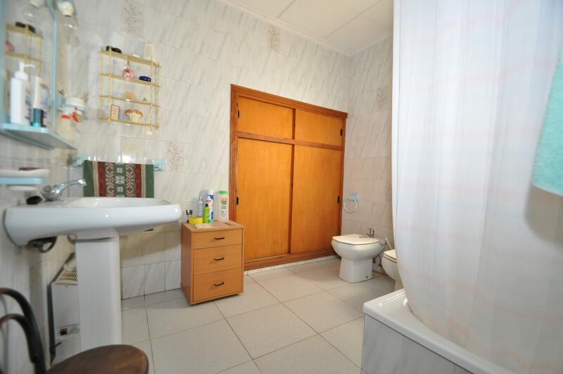 5 bedroom Country House for sale