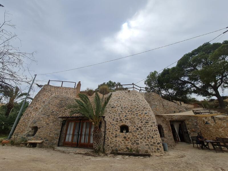 5 bedroom Cave House for sale