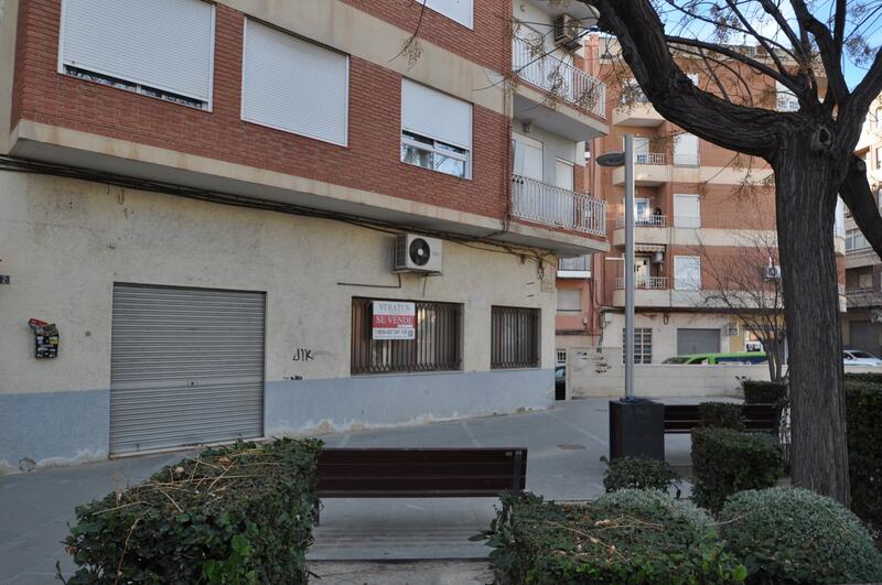 Commercial Property for sale in Petrer, Alicante