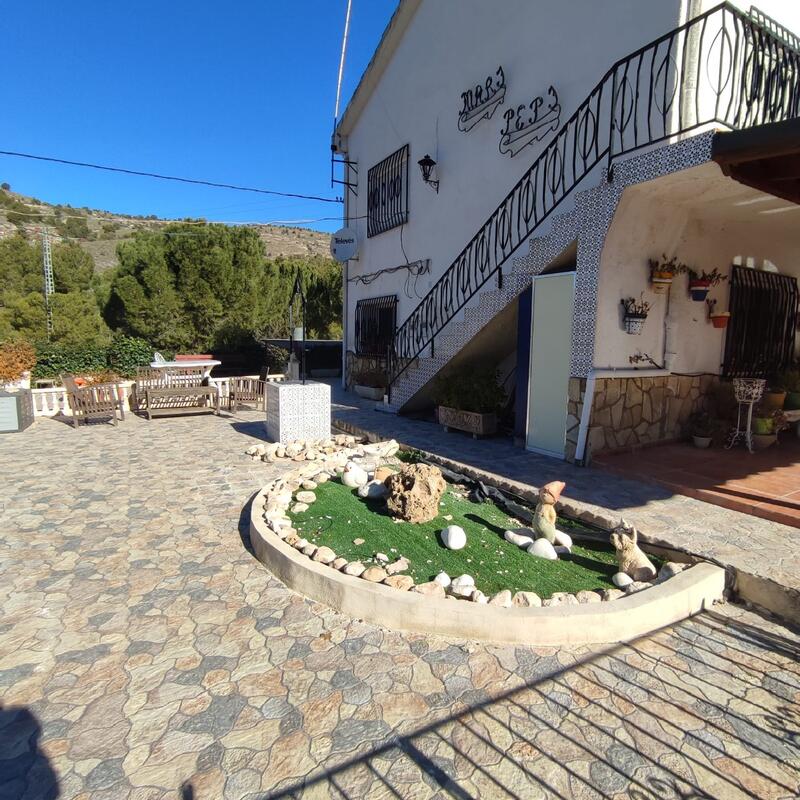 6 chambre Auberge à vendre