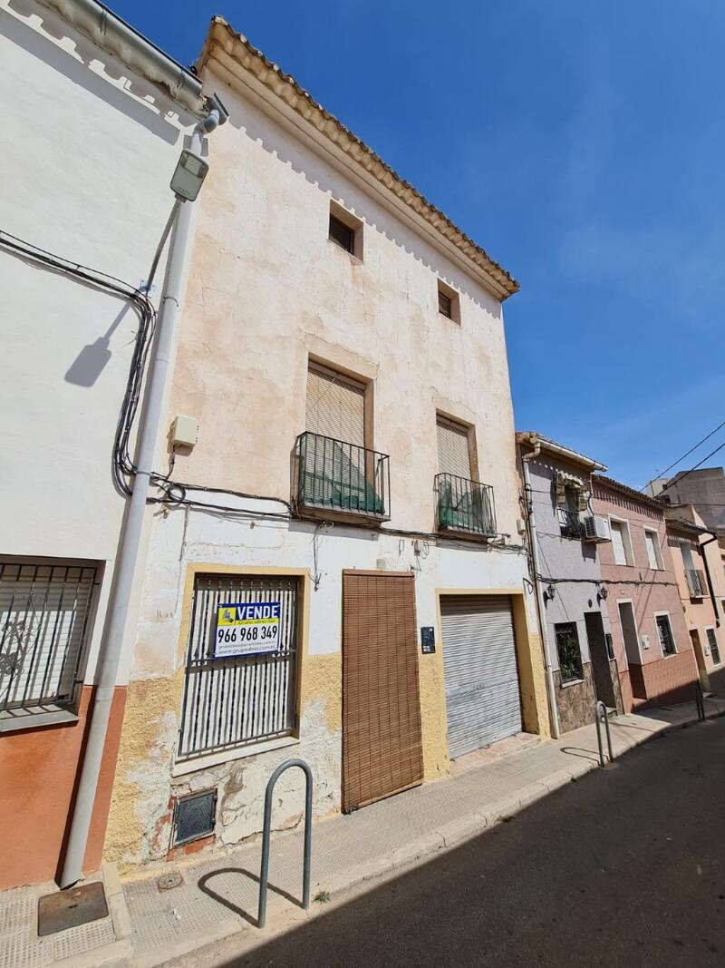 Maison de Ville à vendre dans Sax, Alicante