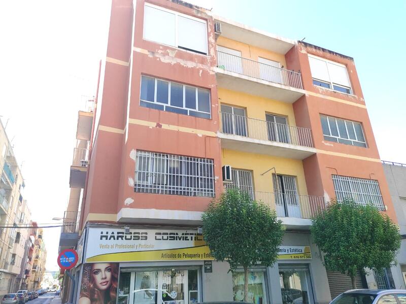 4 slaapkamer Appartement Te koop