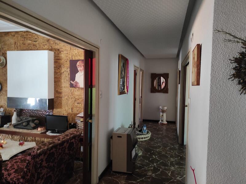 4 slaapkamer Appartement Te koop