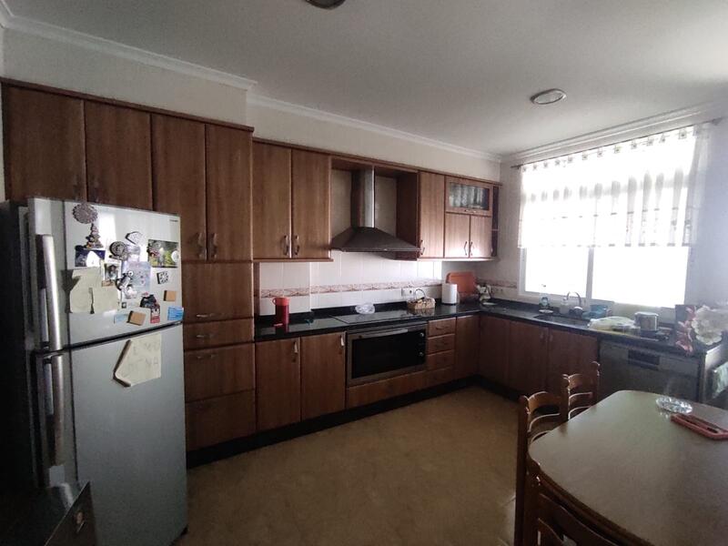 4 slaapkamer Appartement Te koop