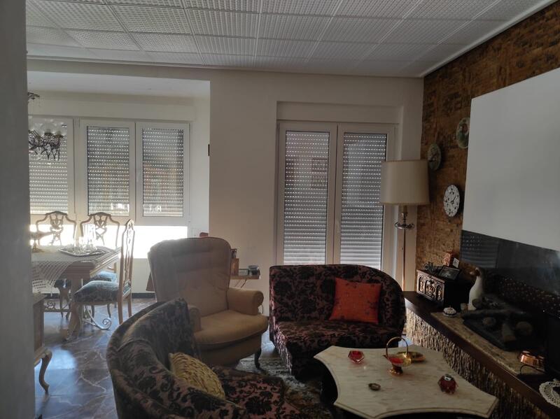 4 slaapkamer Appartement Te koop