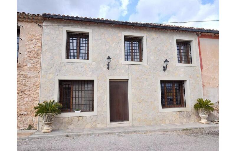 Townhouse for sale in Salinas, Alicante