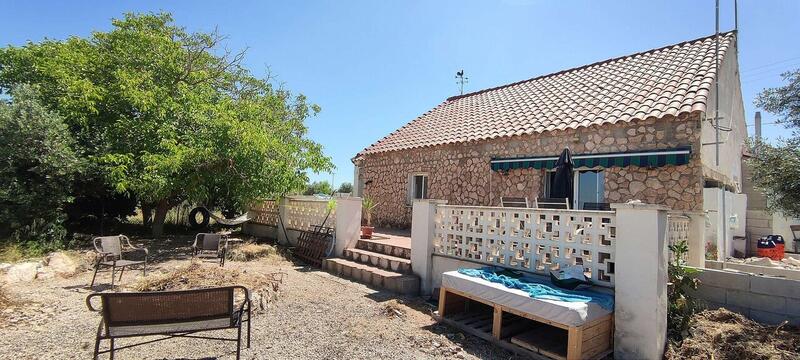 4 bedroom Country House for sale