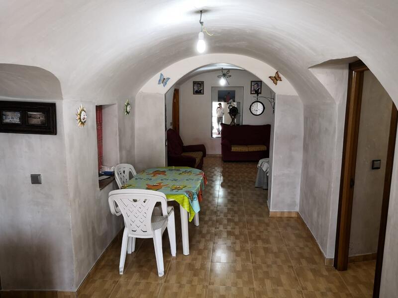 3 Cuarto Casa Cueva en venta