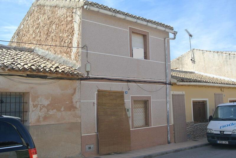 Rekkehus til salgs i Pinoso, Alicante