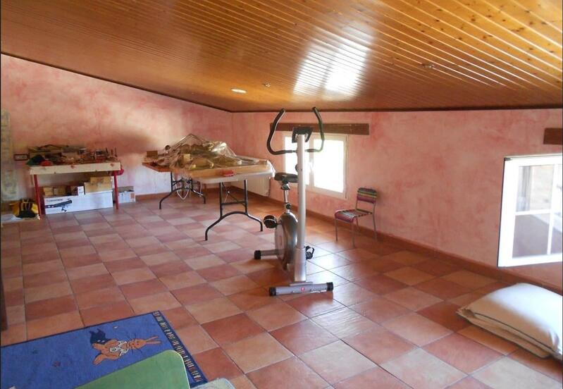 8 soveværelse Villa til salg