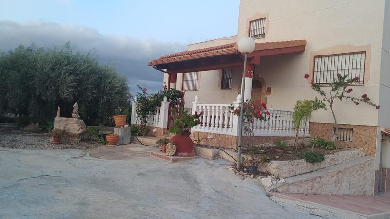 5 slaapkamer Villa Te koop