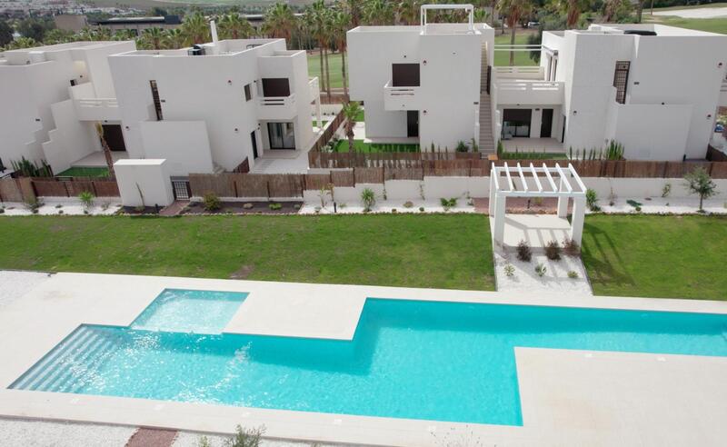 Townhouse for sale in Algorfa, Alicante