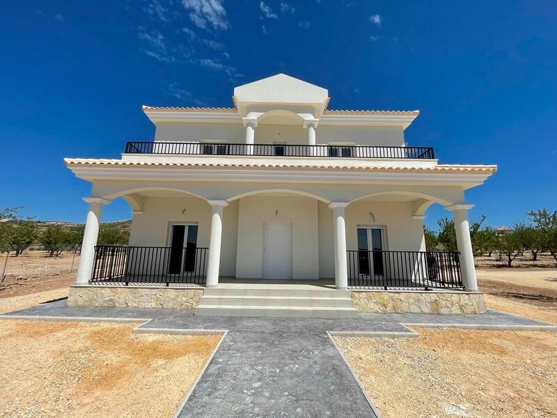 4 Cuarto Villa en venta