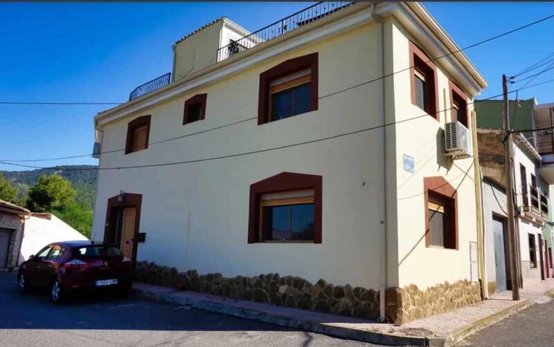 Townhouse for sale in Casas del Señor, Alicante