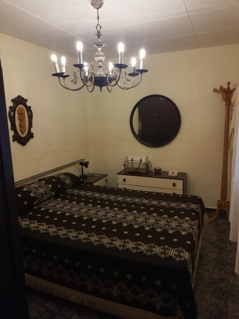 3 спальная комната вилла продается