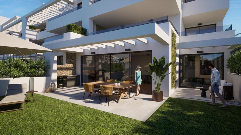 Apartamento en venta en Estepona, Málaga