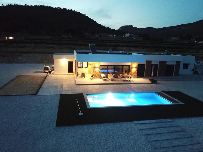 Villa en venta en Aspe, Alicante