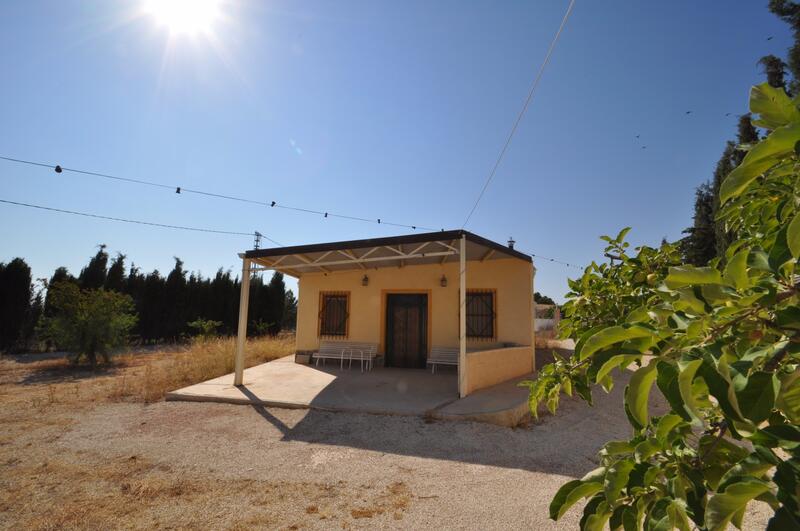 Casa de Campo en venta en Pinoso, Alicante