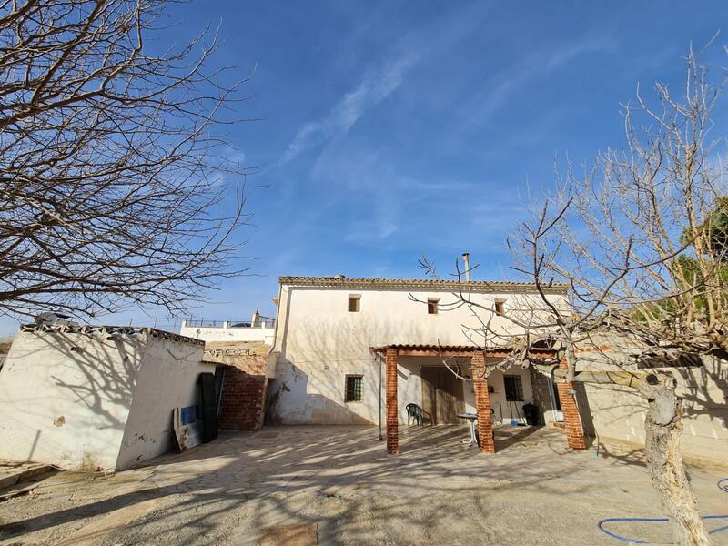 Cave House for sale in Monóvar, Alicante