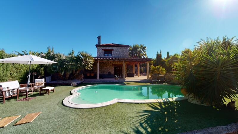 Villa zu verkaufen in Petrer, Alicante