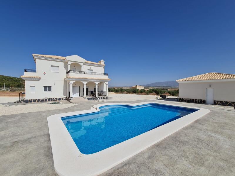 4 bedroom Villa for sale