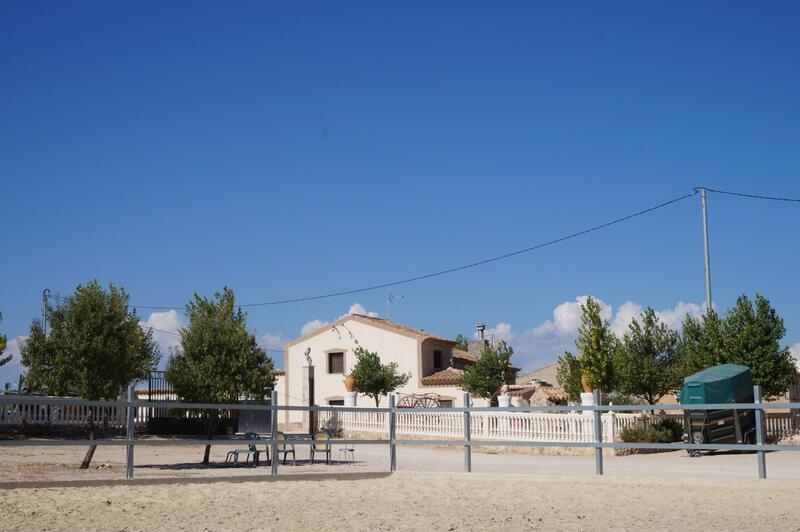 Landhuis Te koop in Yecla, Murcia