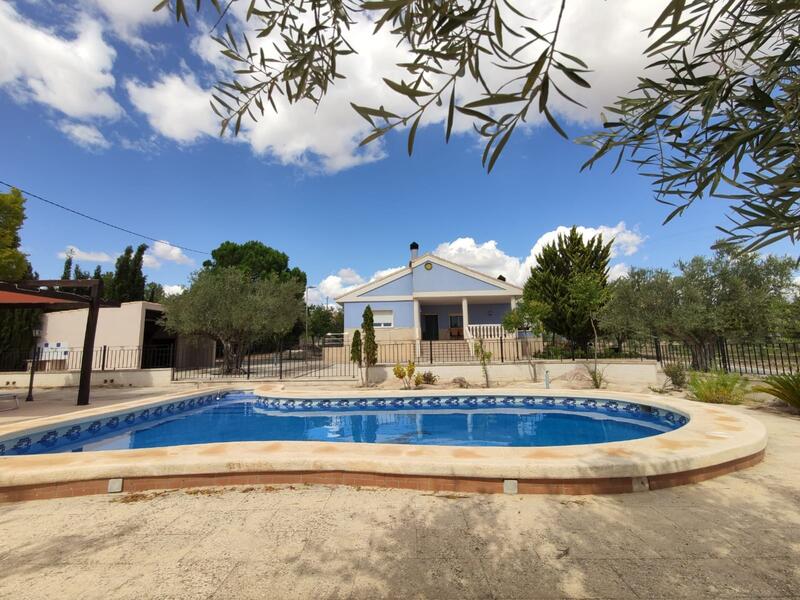 Villa zu verkaufen in Yecla, Murcia