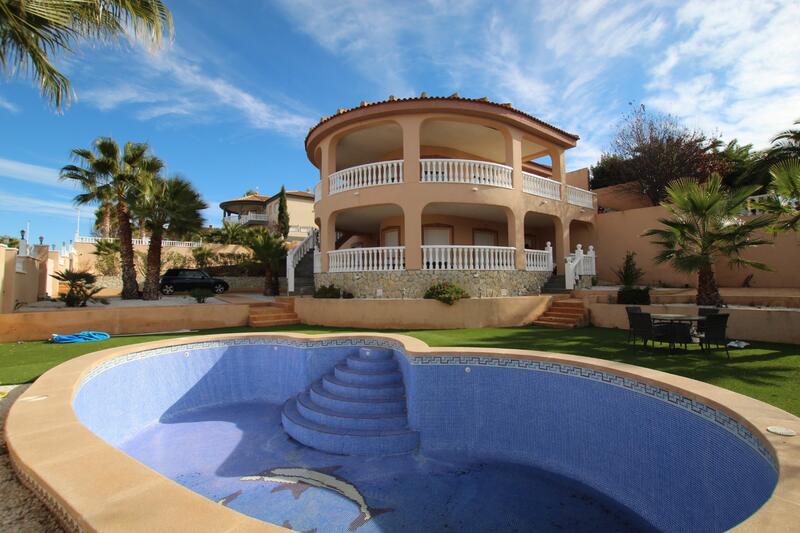 Villa Te koop in Hondon de las Nieves, Alicante